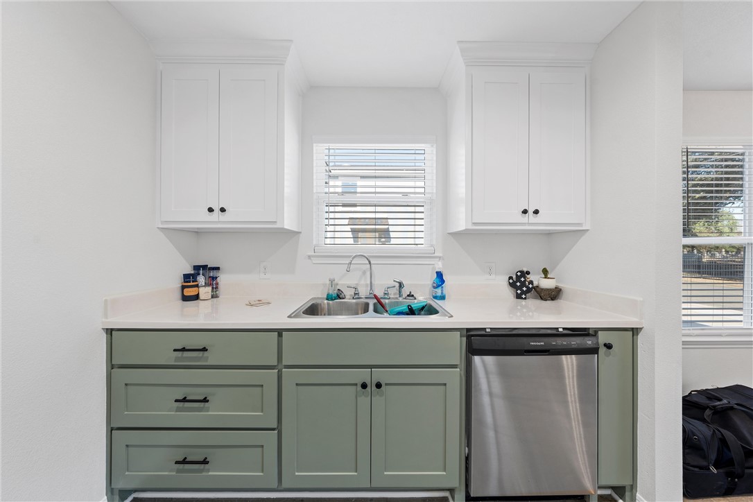2505 S 7th Street
