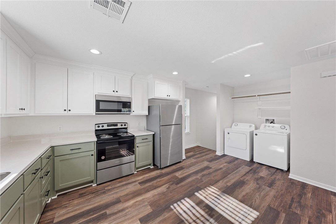 2505 S 7th Street