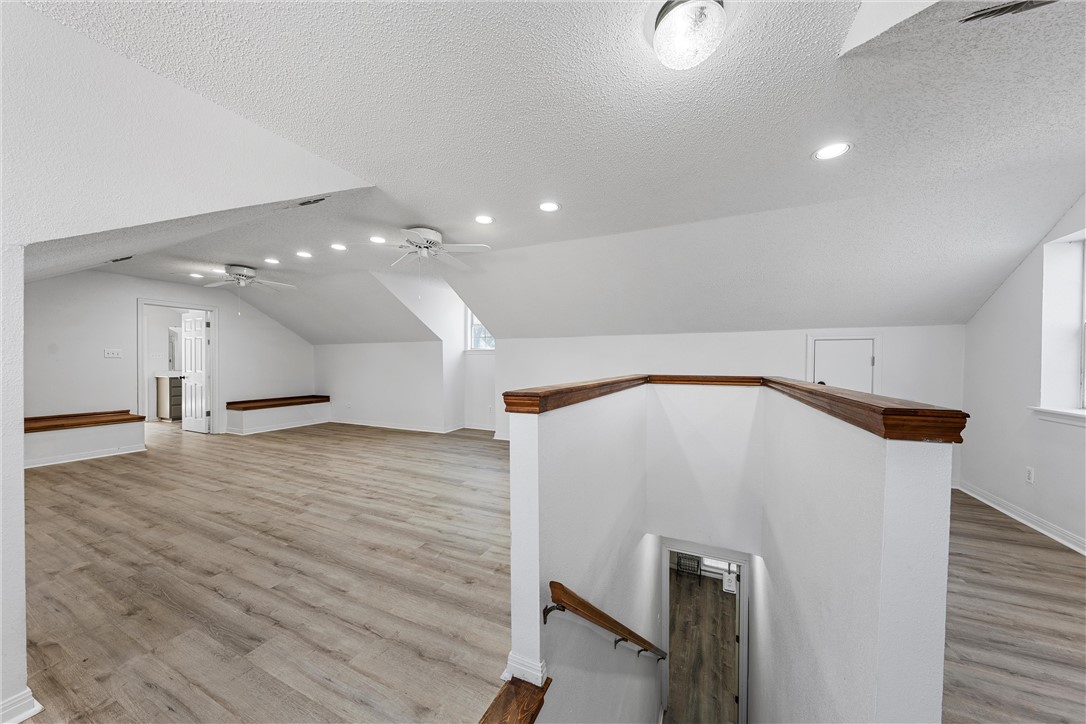 105 Lost Oaks Drive