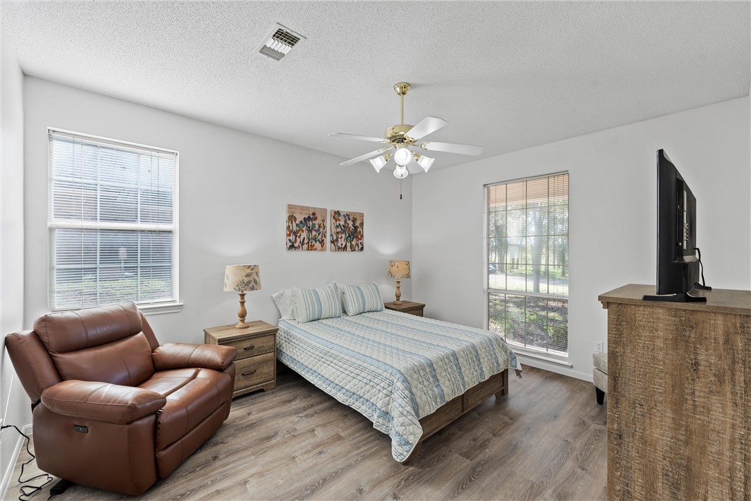 105 Lost Oaks Drive