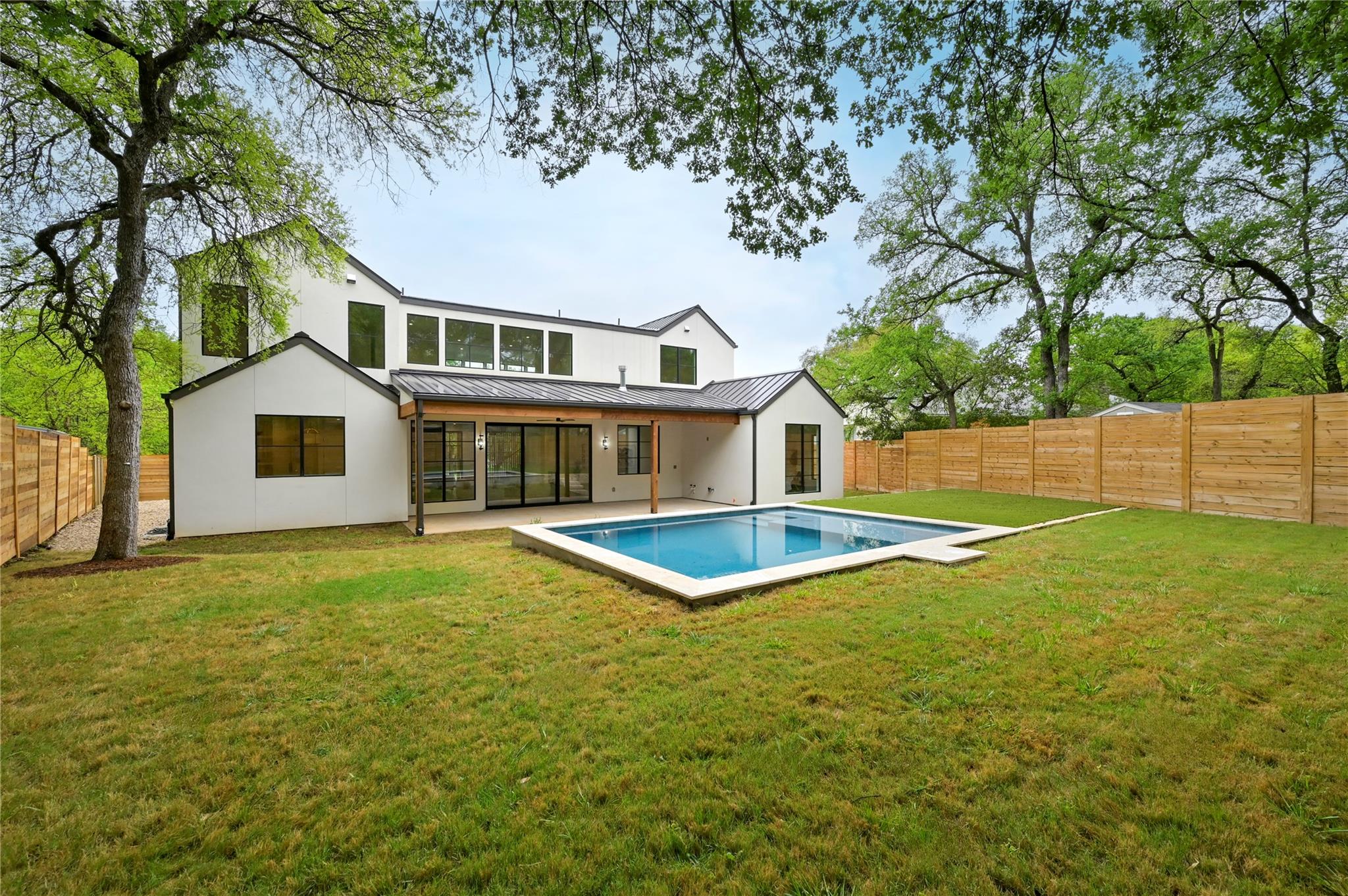 2635 Barton Hills DR