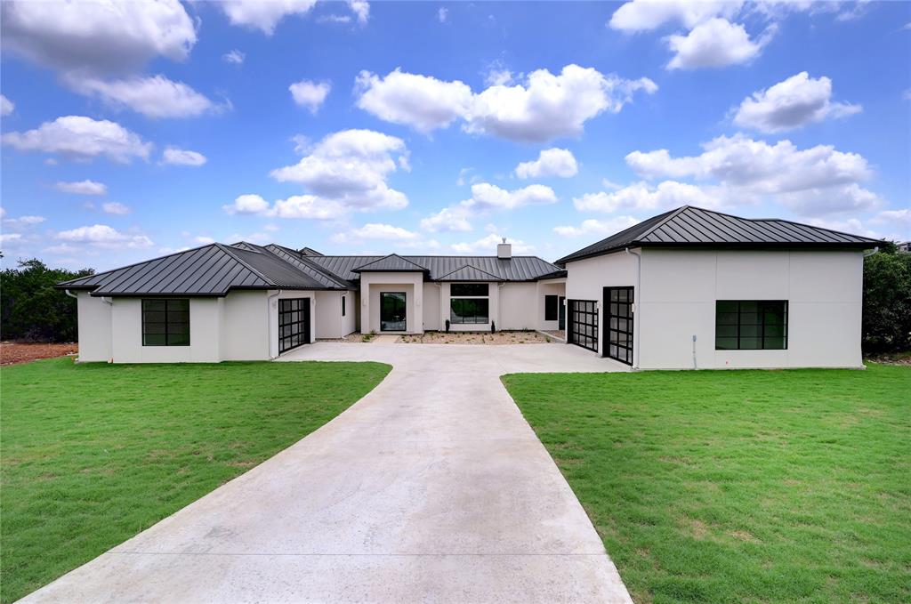 1222 Bluff Woods DR