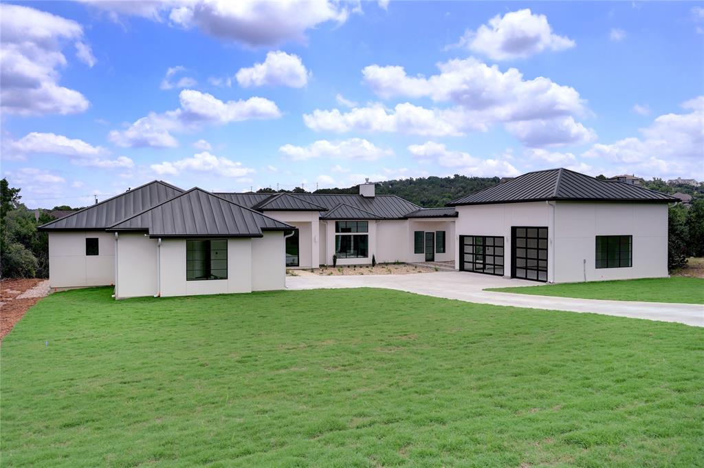 1222 Bluff Woods DR