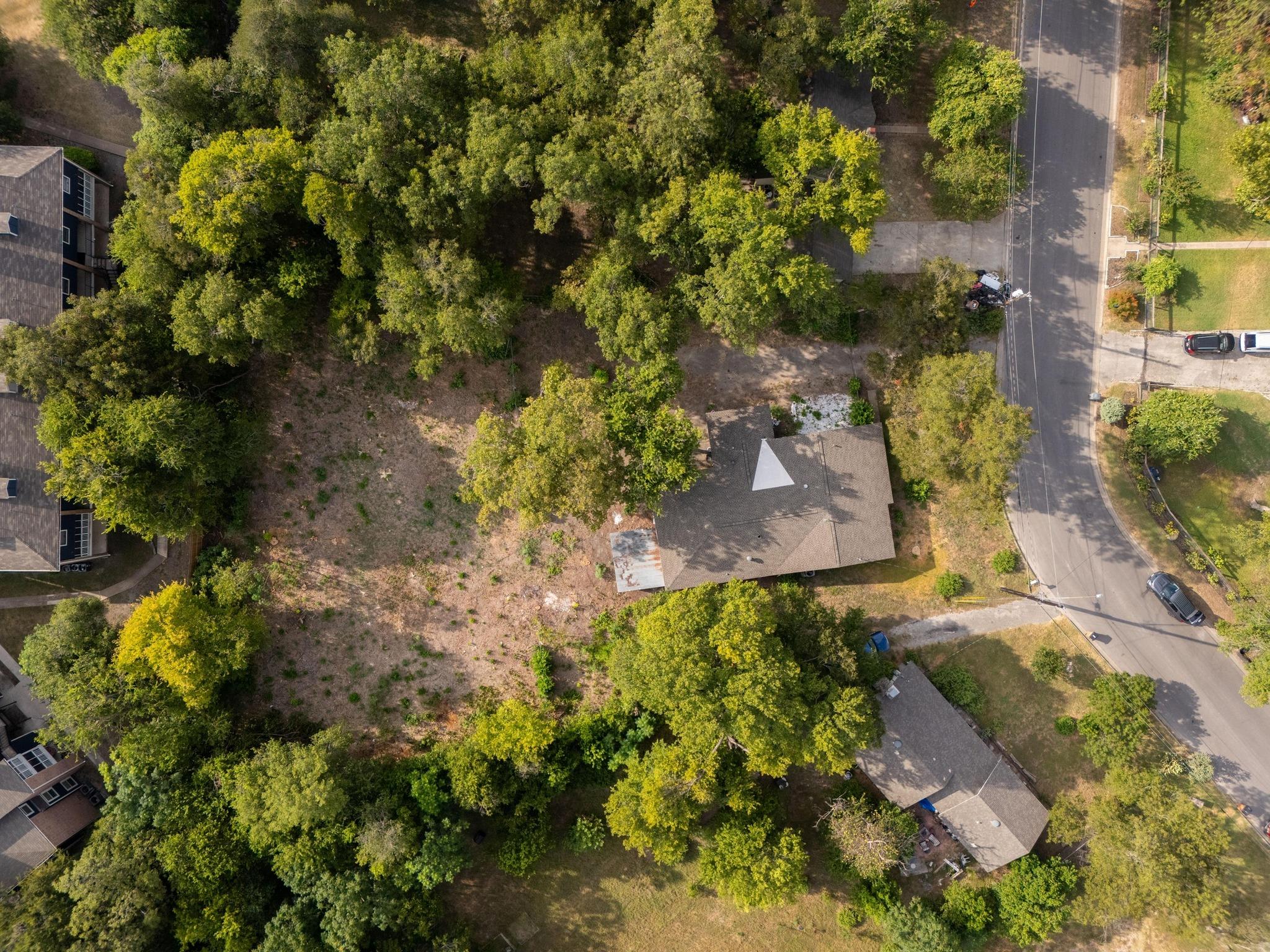 300 Pecan DR