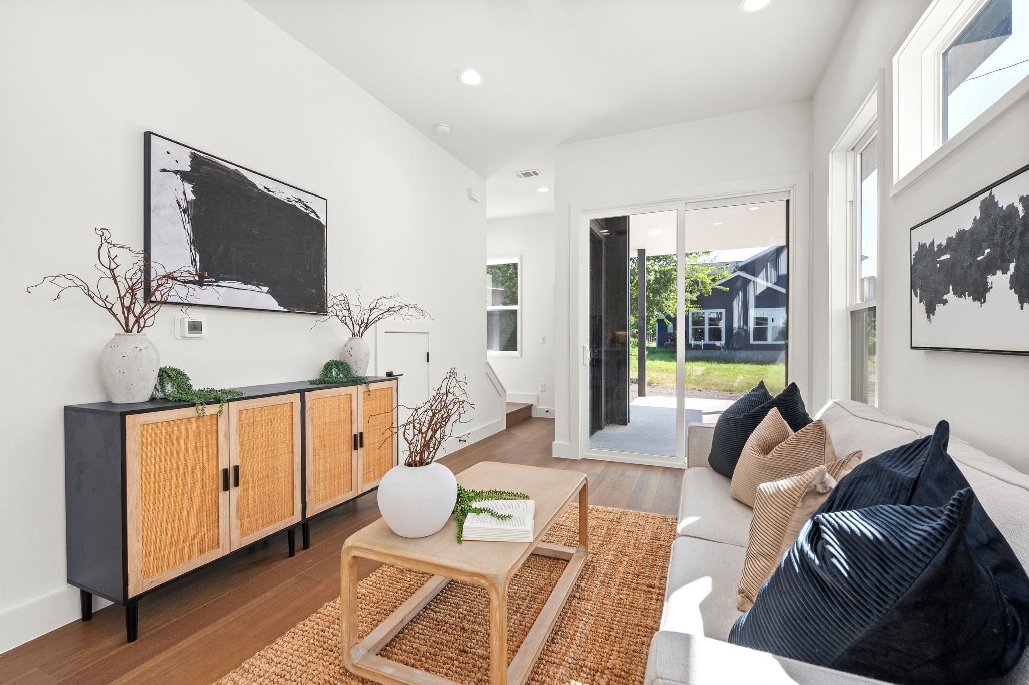 1407 Cedar Ave # 2