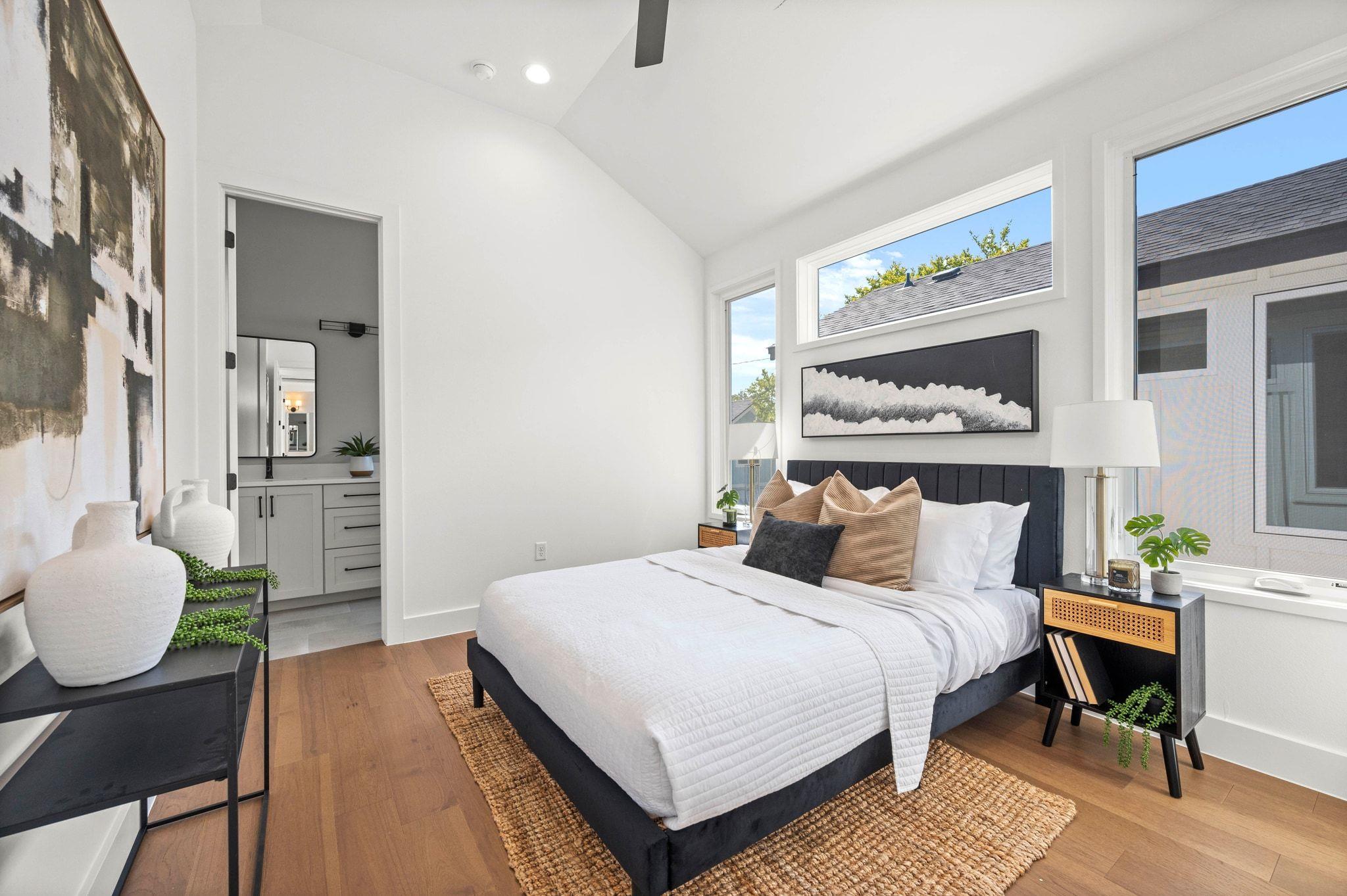 1407 Cedar Ave # 2