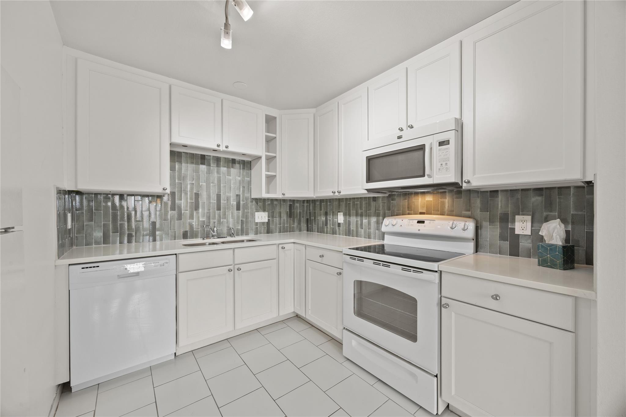 1750 Timber Ridge RD # 101