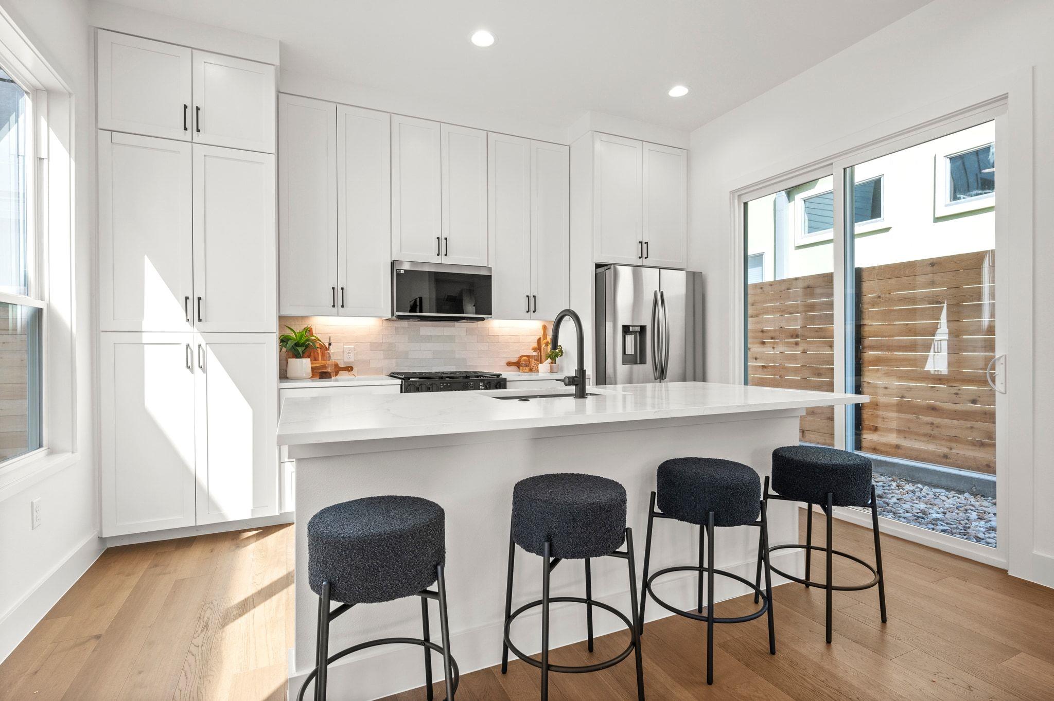 1407 Cedar Ave # 2