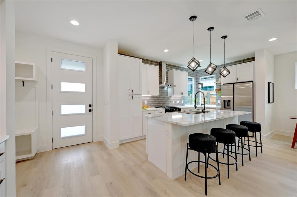 1702 Ulit Ave # 1