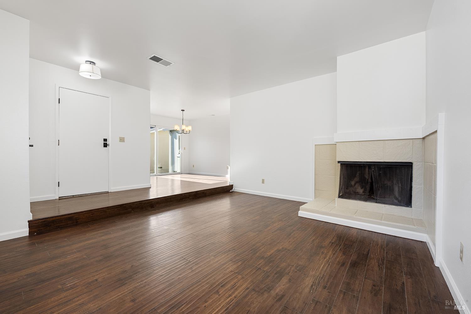 2478 Copperfield Court