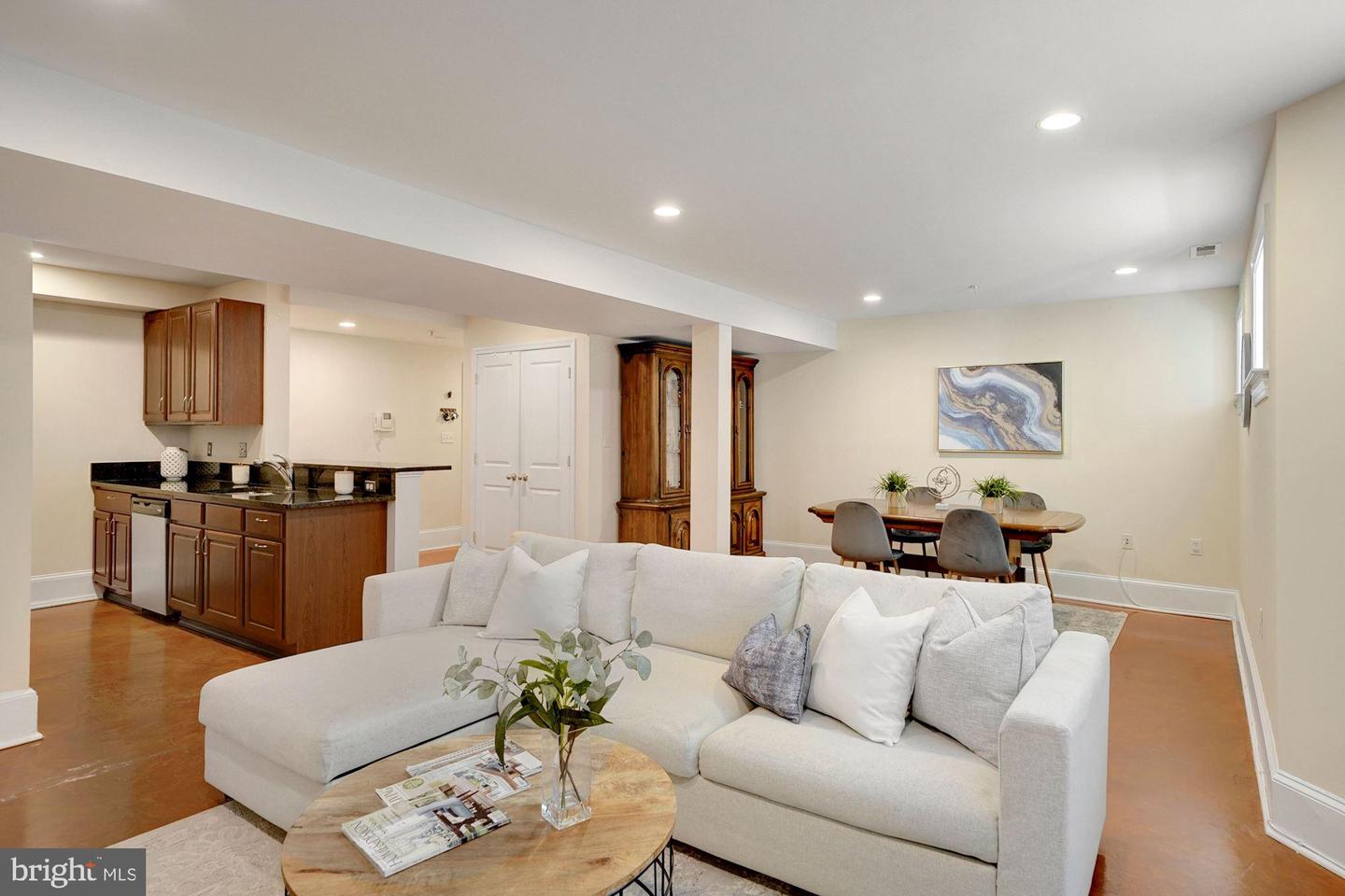 1324 Euclid STREET NW Unit: 1