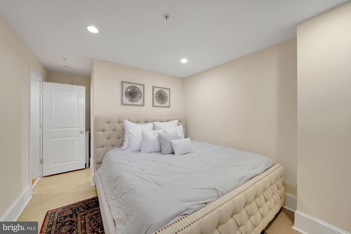 1324 Euclid STREET NW Unit: 1