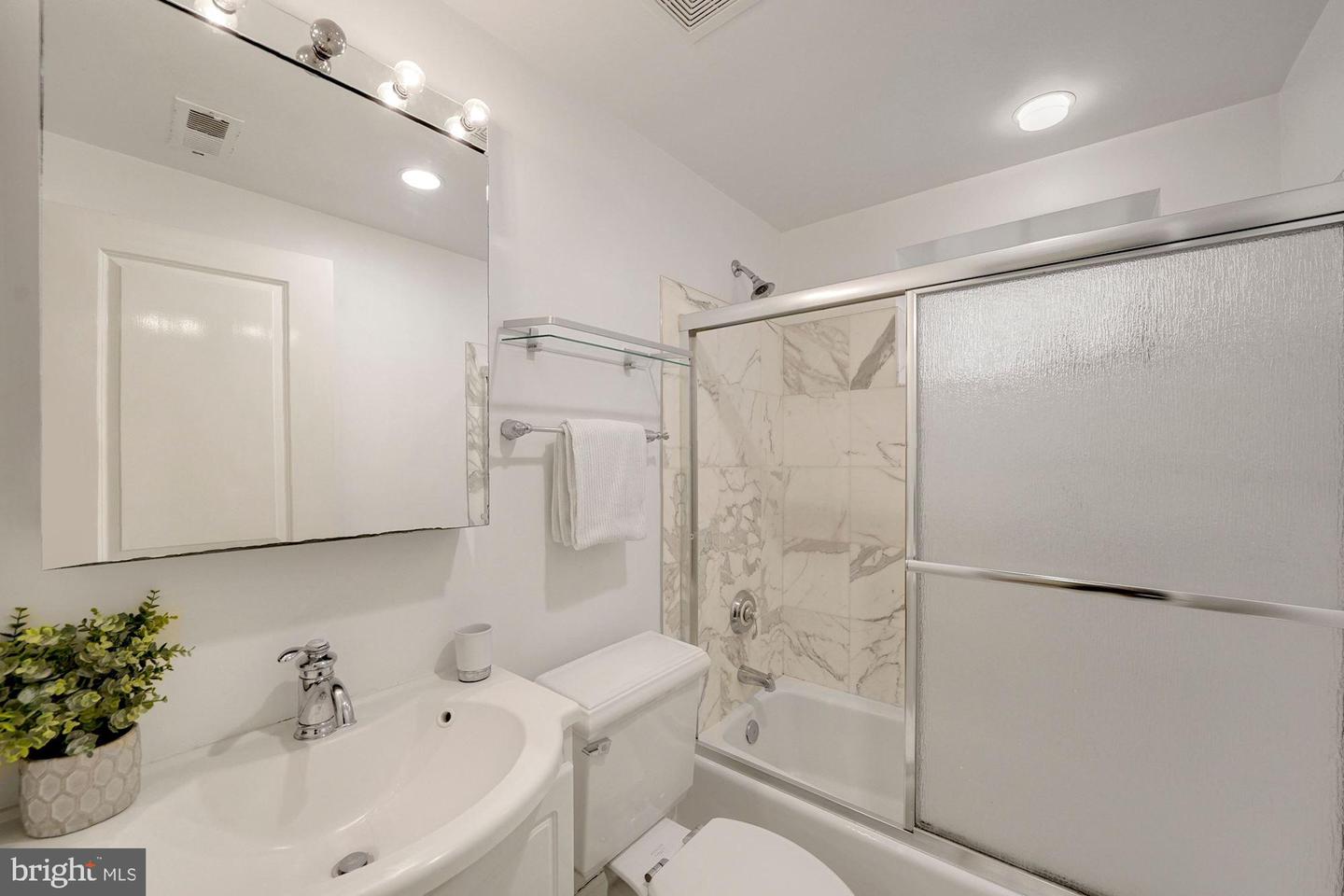 1324 Euclid STREET NW Unit: 1