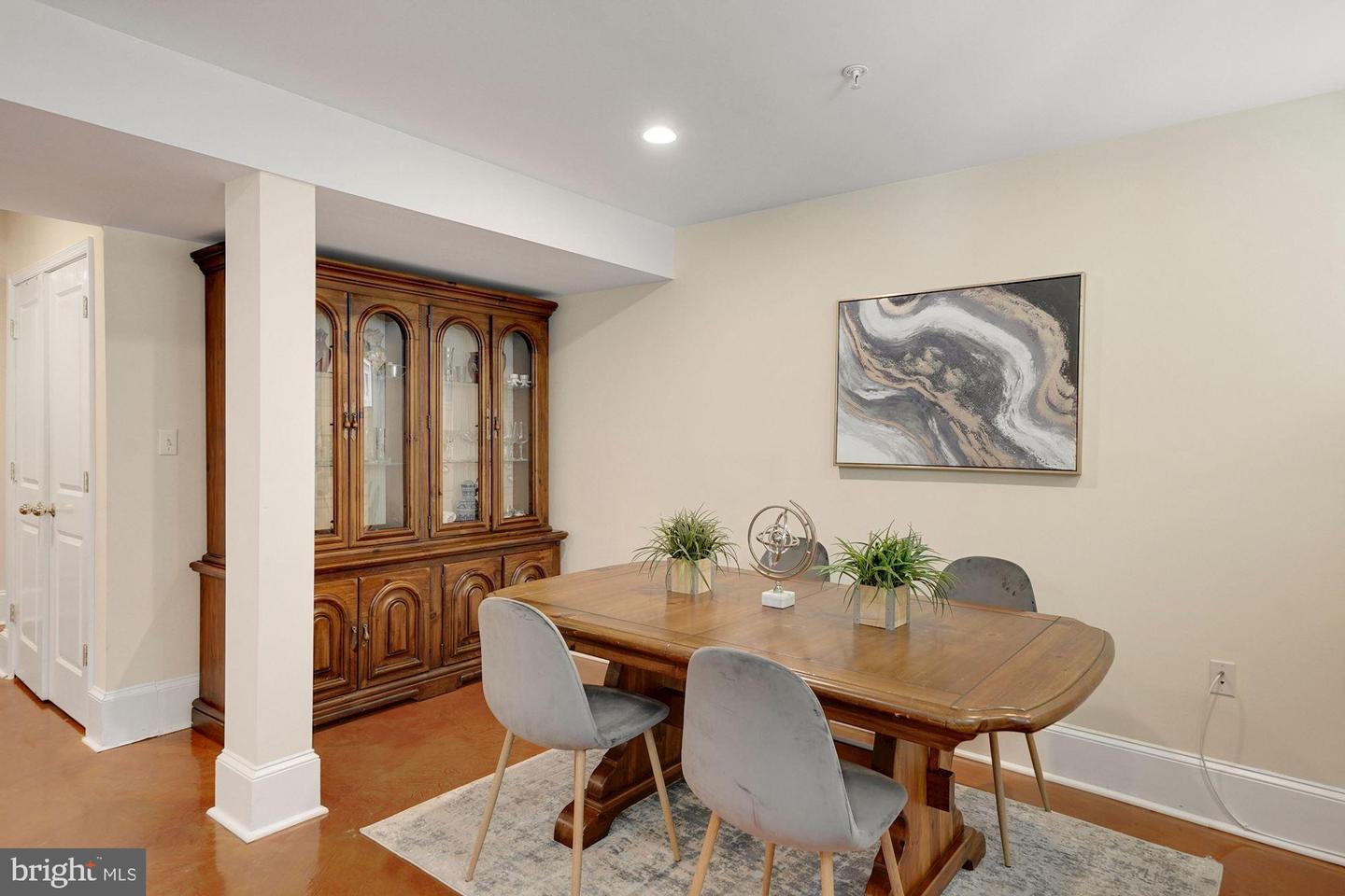 1324 Euclid STREET NW Unit: 1