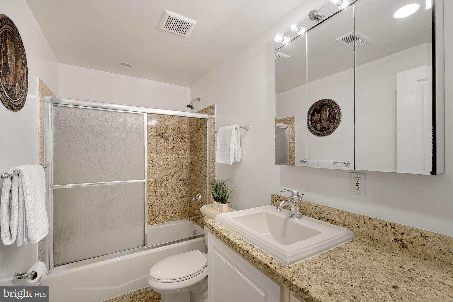 1324 Euclid STREET NW Unit: 1