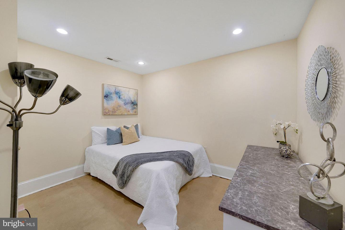 1324 Euclid STREET NW Unit: 1