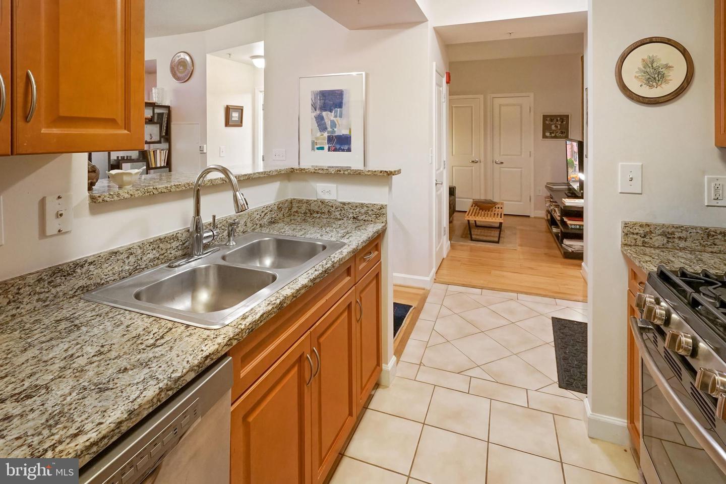 1111 25th STREET NW Unit: 507