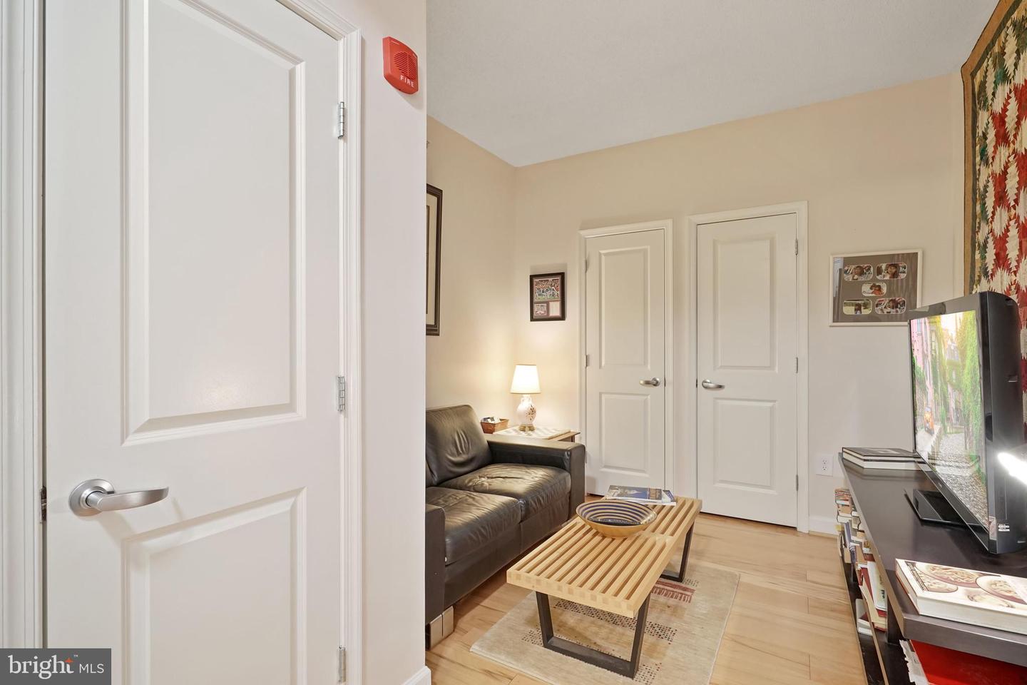 1111 25th STREET NW Unit: 507