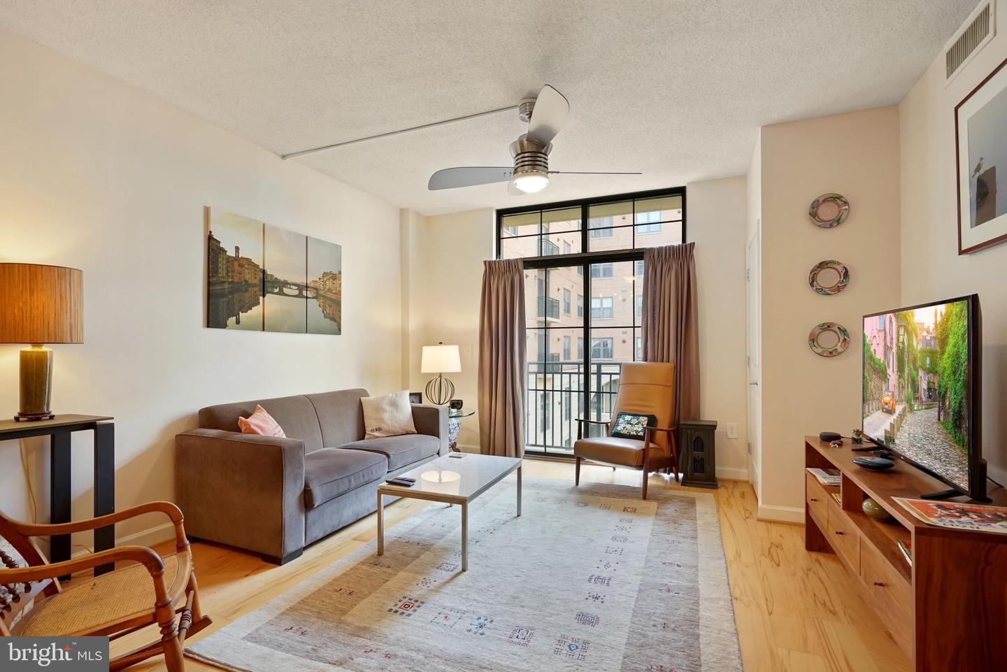 1111 25th STREET NW Unit: 507
