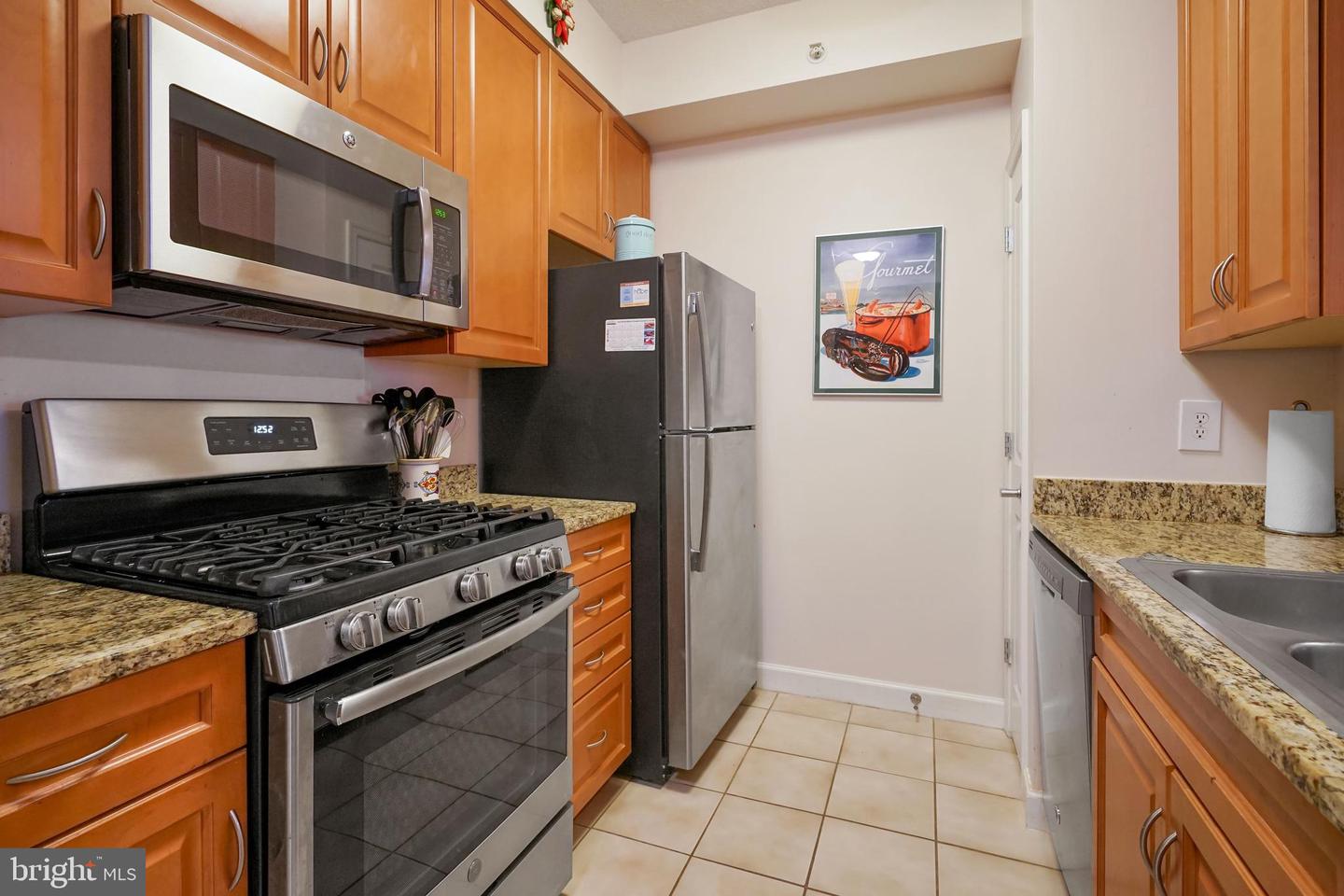 1111 25th STREET NW Unit: 507