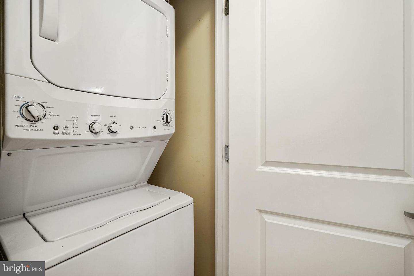 1111 25th STREET NW Unit: 507