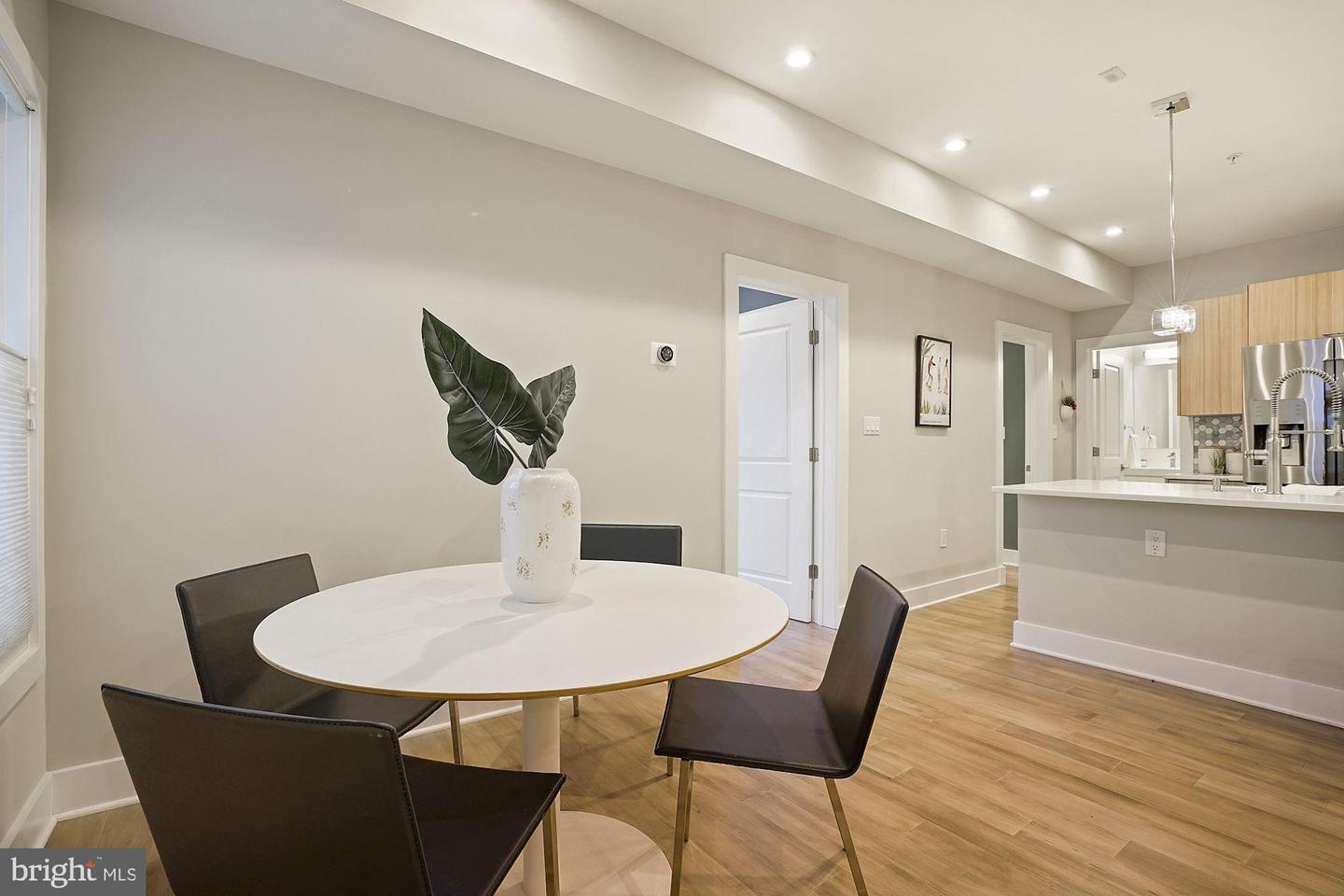 340 Adams STREET NE Unit: 103