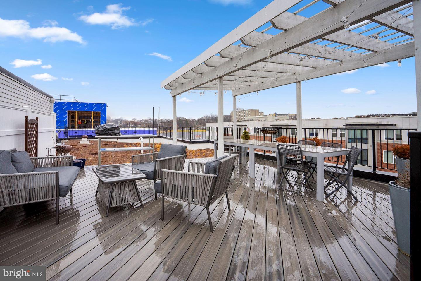 340 Adams STREET NE Unit: 103