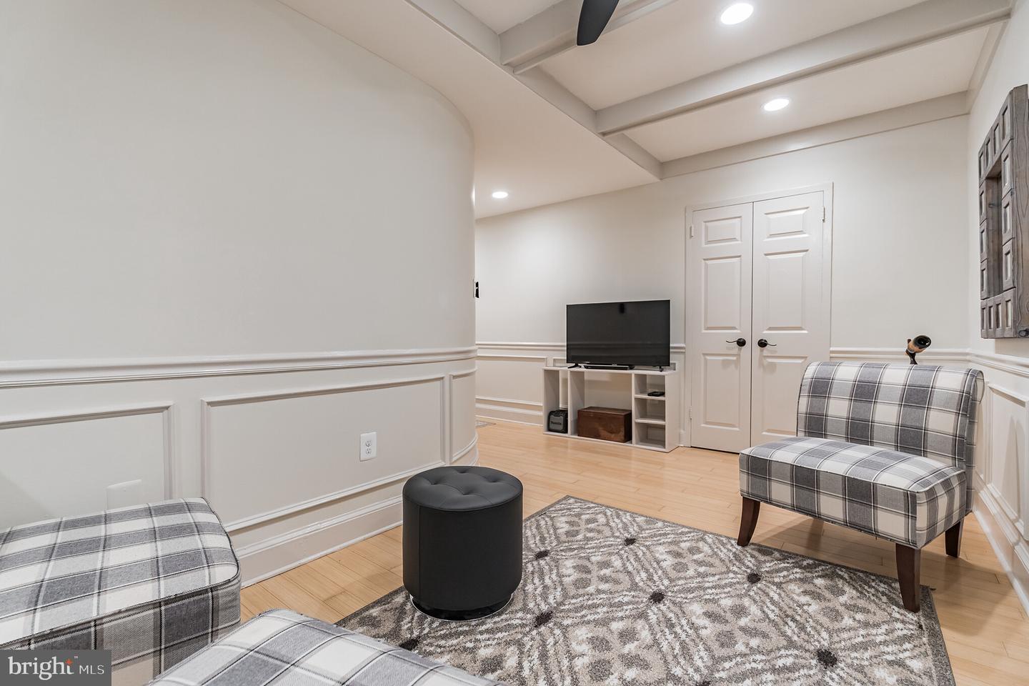 1115 12th STREET NW Unit: 303
