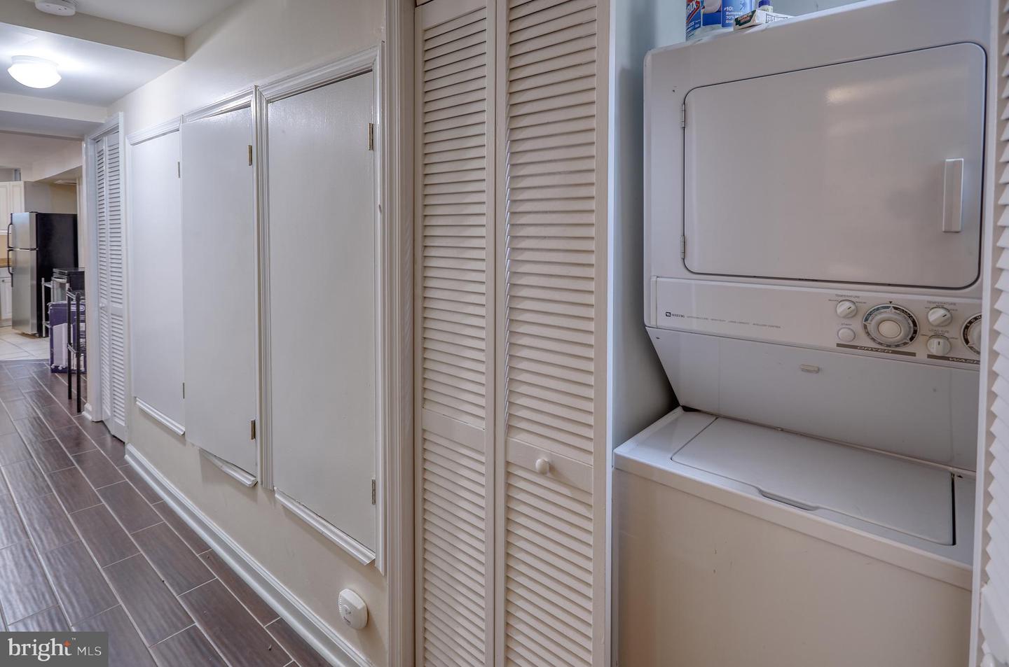 804 Rhode Island AVENUE NW Unit: ENGLISH BASEMENT