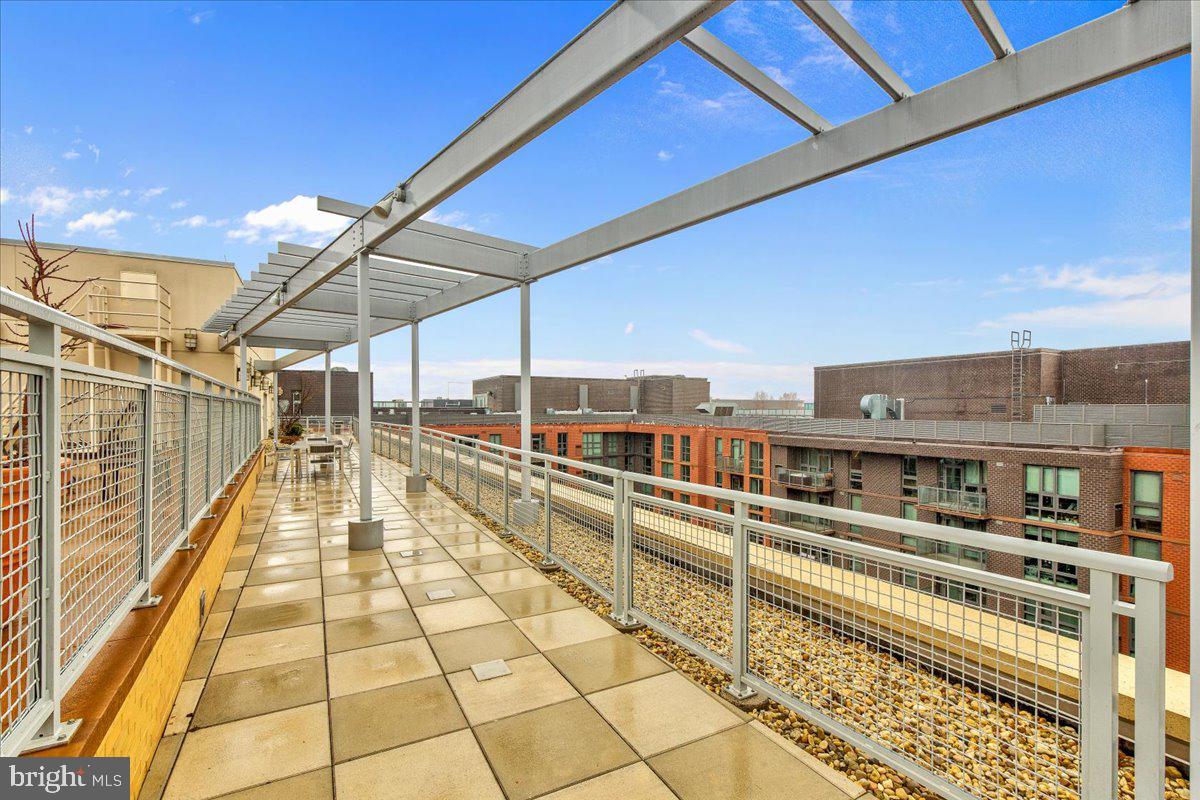 1025 1st STREET SE Unit: 1108