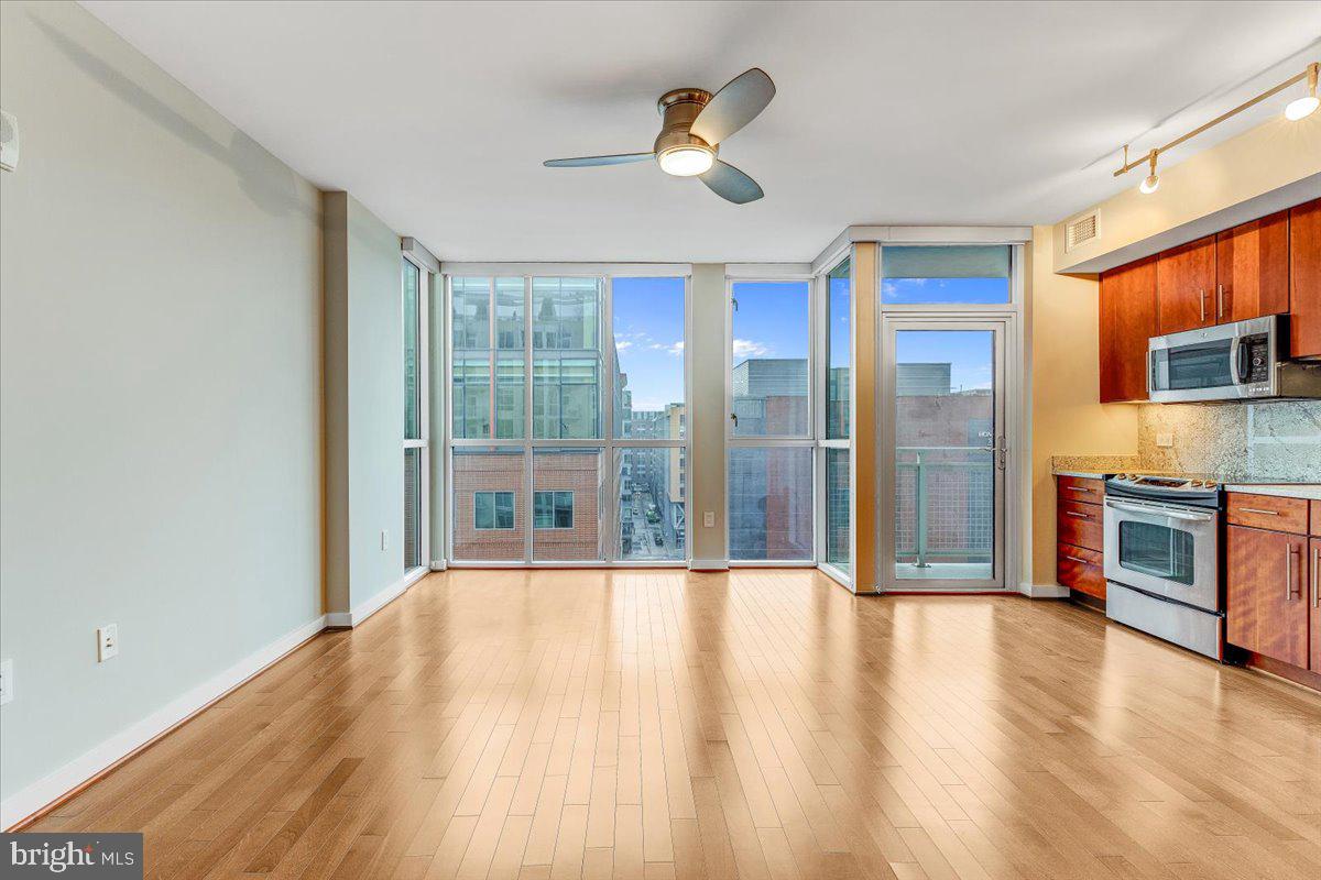 1025 1st STREET SE Unit: 1108