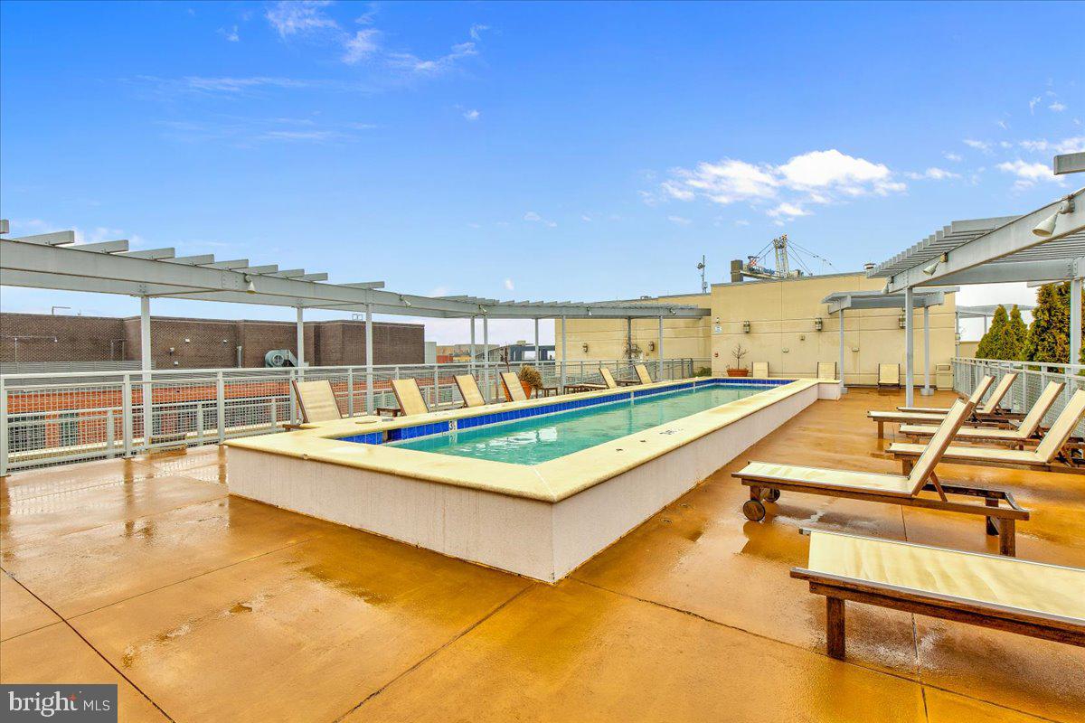 1025 1st STREET SE Unit: 1108