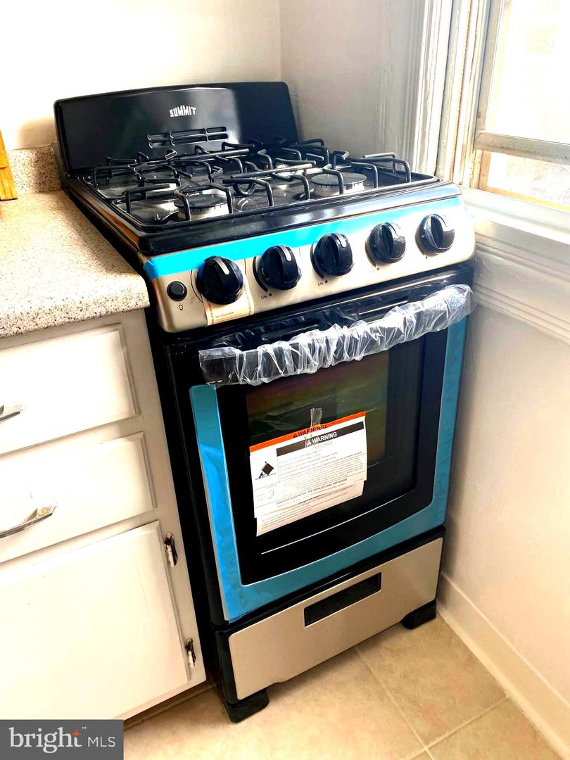 4000 Cathedral AVENUE NW Unit: 854-B