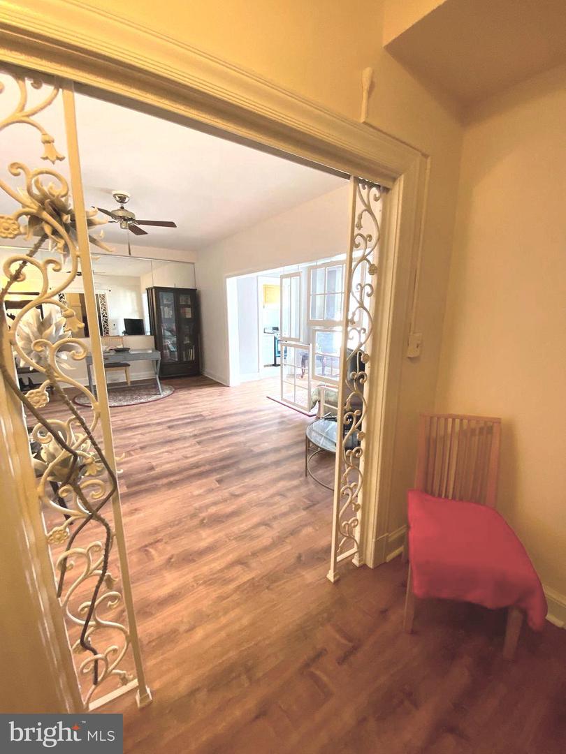 4000 Cathedral AVENUE NW Unit: 854-B