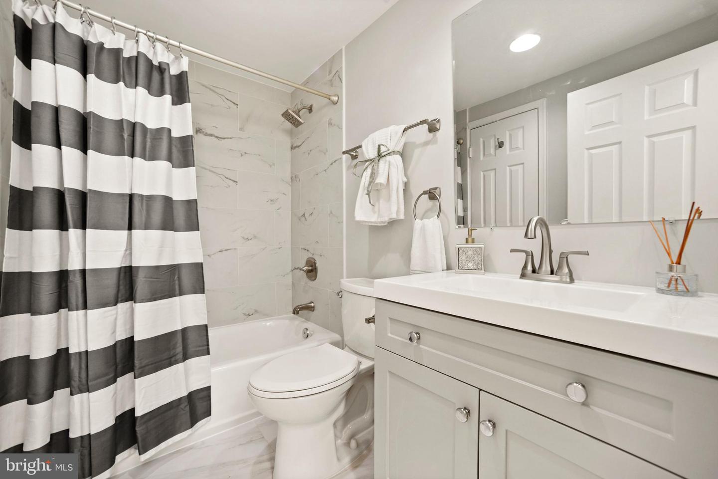 1616 Q STREET NW Unit: E