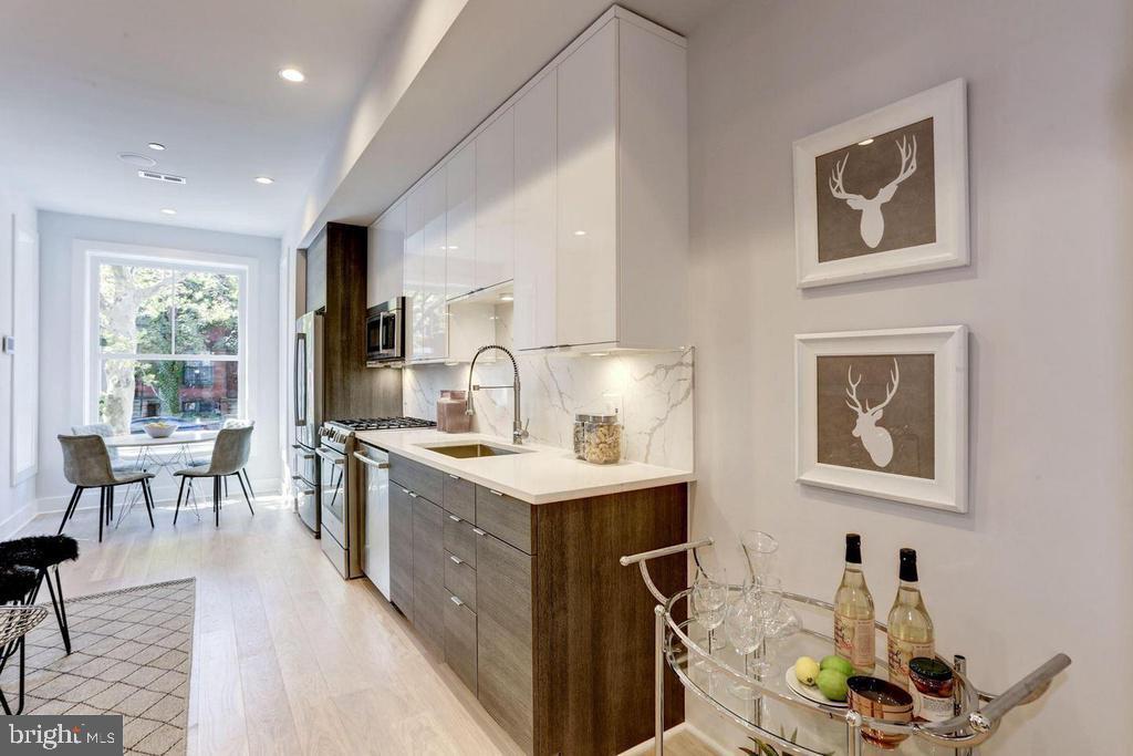 1719 U STREET NW Unit: 2