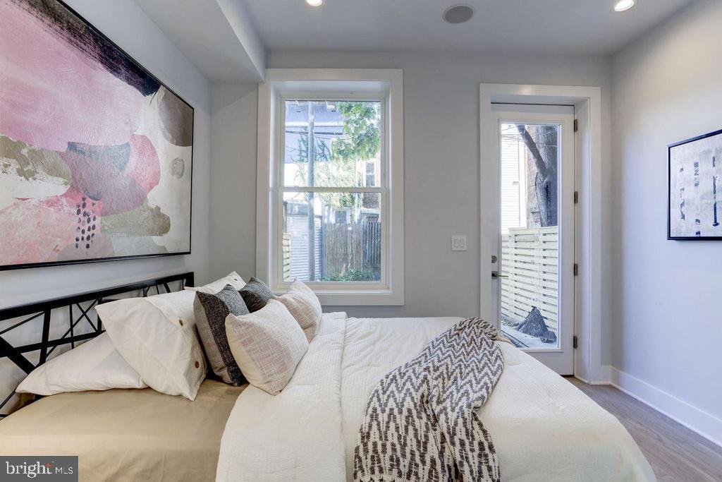 1719 U STREET NW Unit: 2