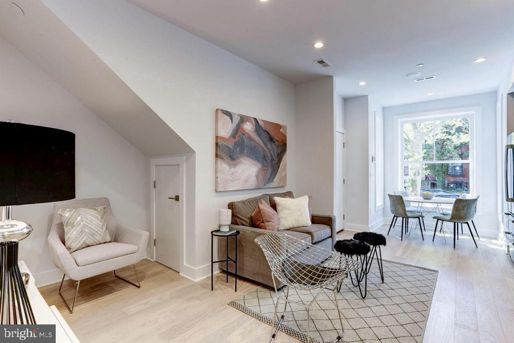 1719 U STREET NW Unit: 2