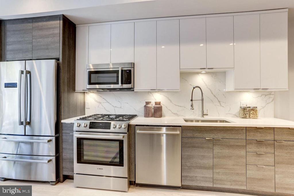 1719 U STREET NW Unit: 2