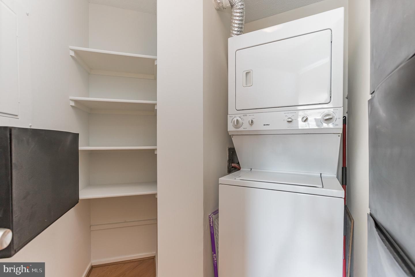 2111 Wisconsin AVENUE NW Unit: 512