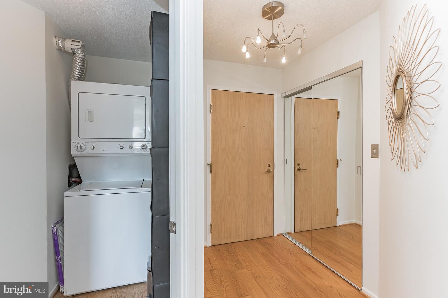 2111 Wisconsin AVENUE NW Unit: 512