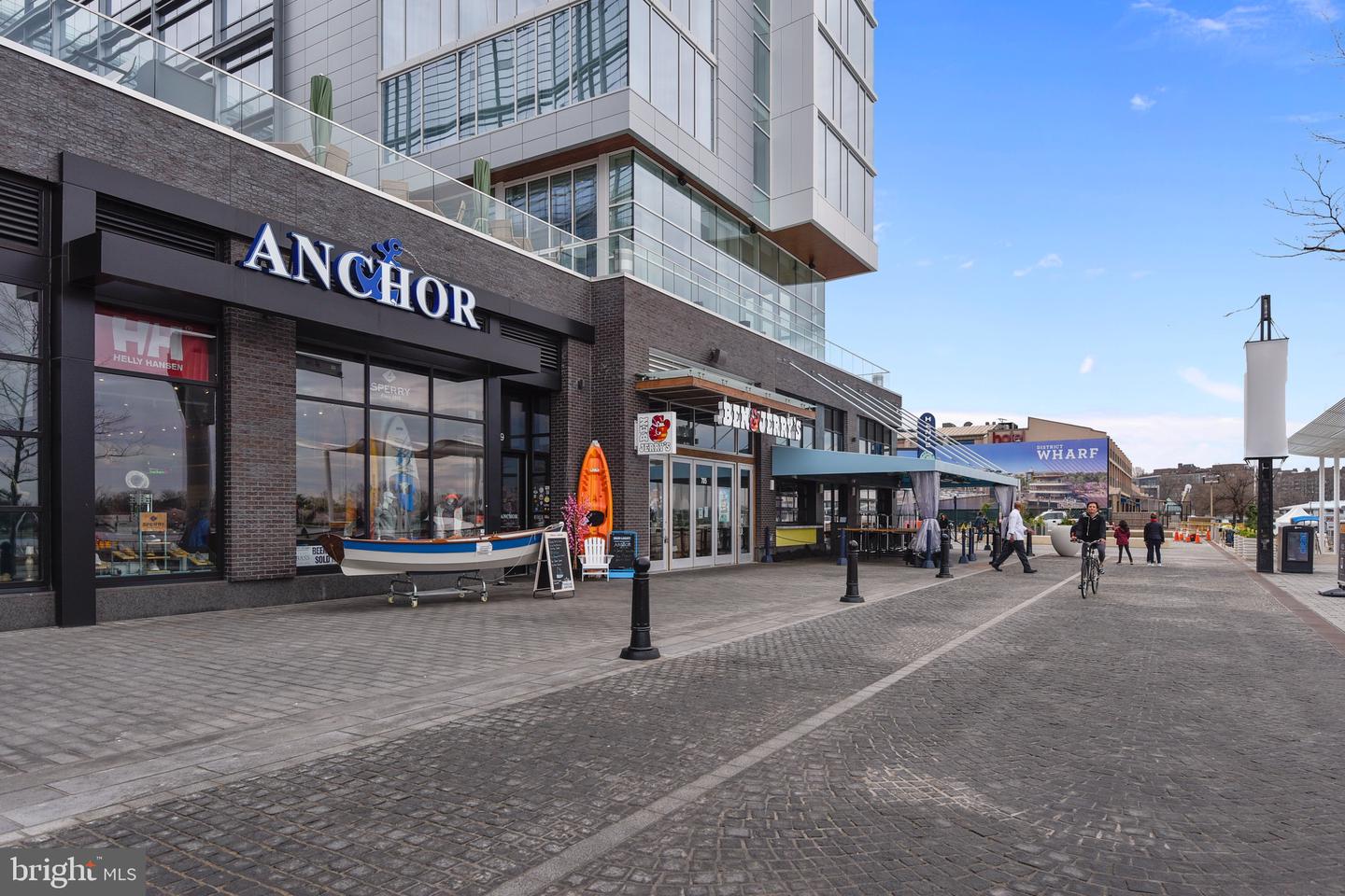 800 4th STREET SW Unit: S805