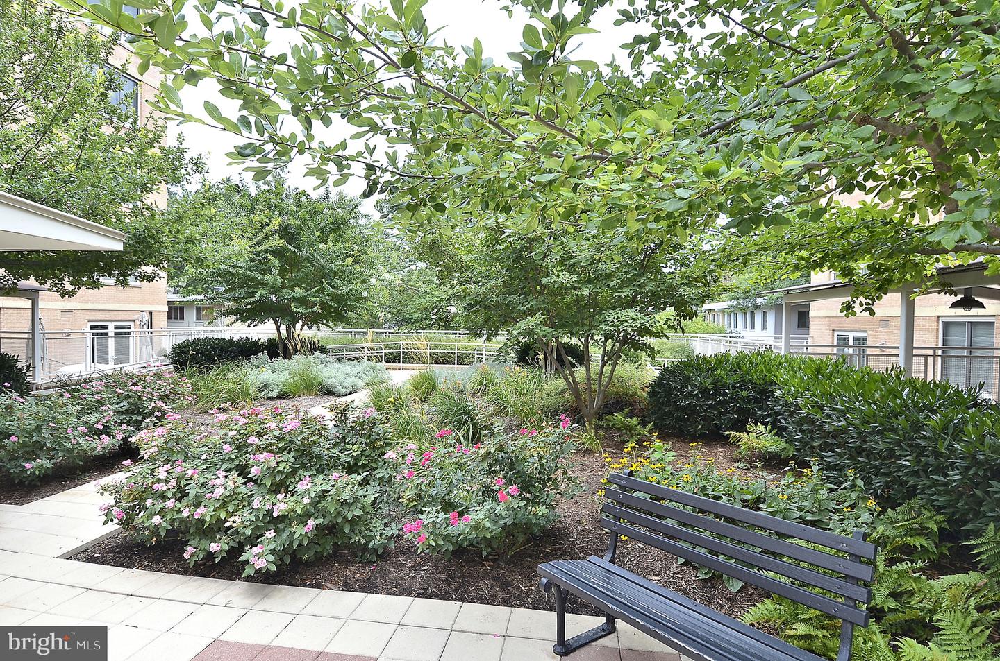 800 4th STREET SW Unit: S805