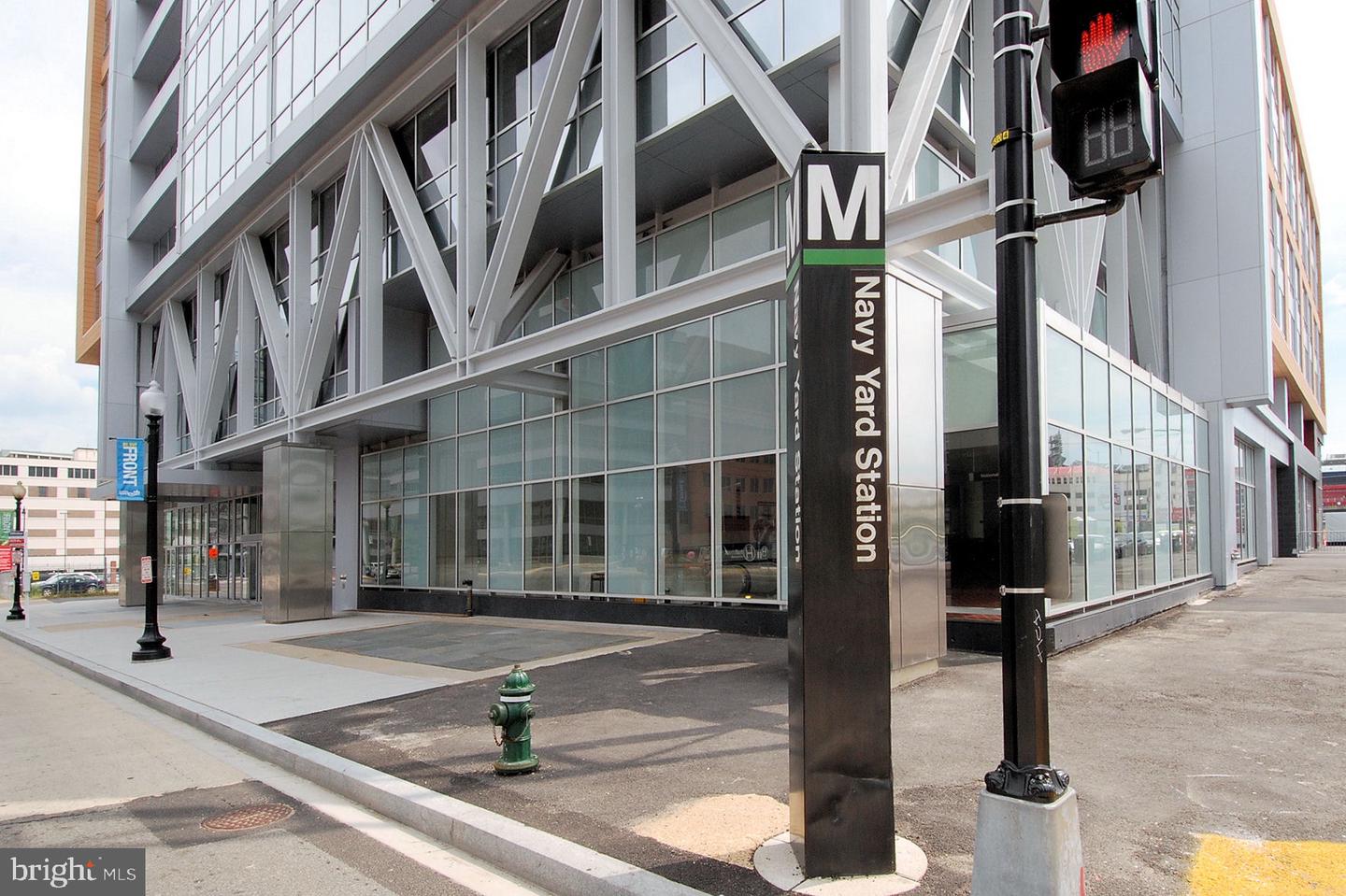 800 4th STREET SW Unit: S805