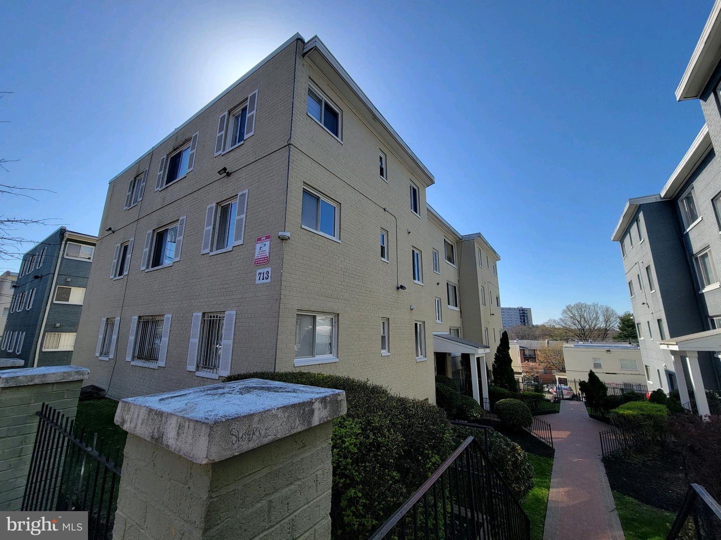 713 Brandywine STREET SE Unit: 201