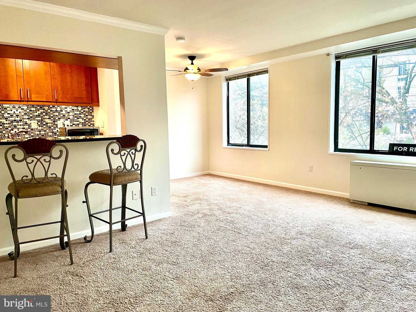 5112 MacArthur BOULEVARD NW Unit: 203