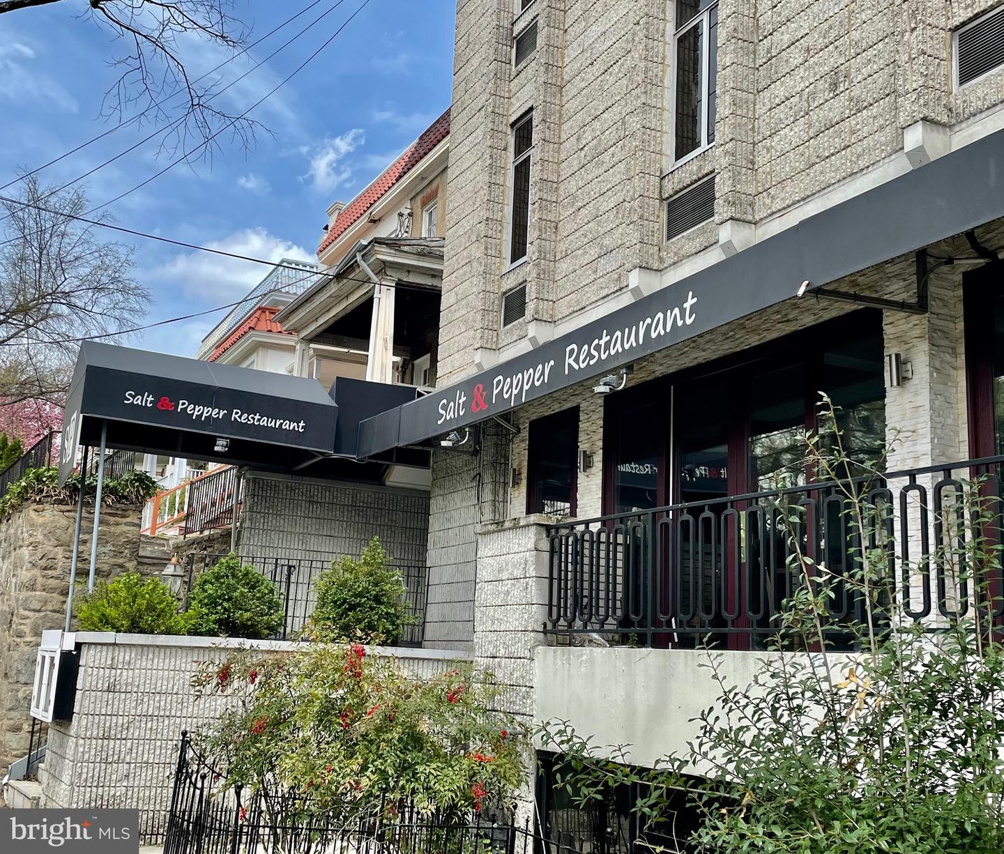 5112 MacArthur BOULEVARD NW Unit: 203