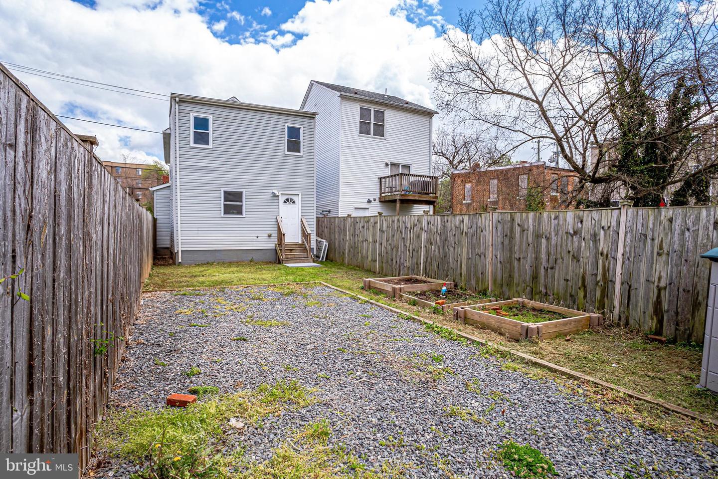 726 50th STREET NE