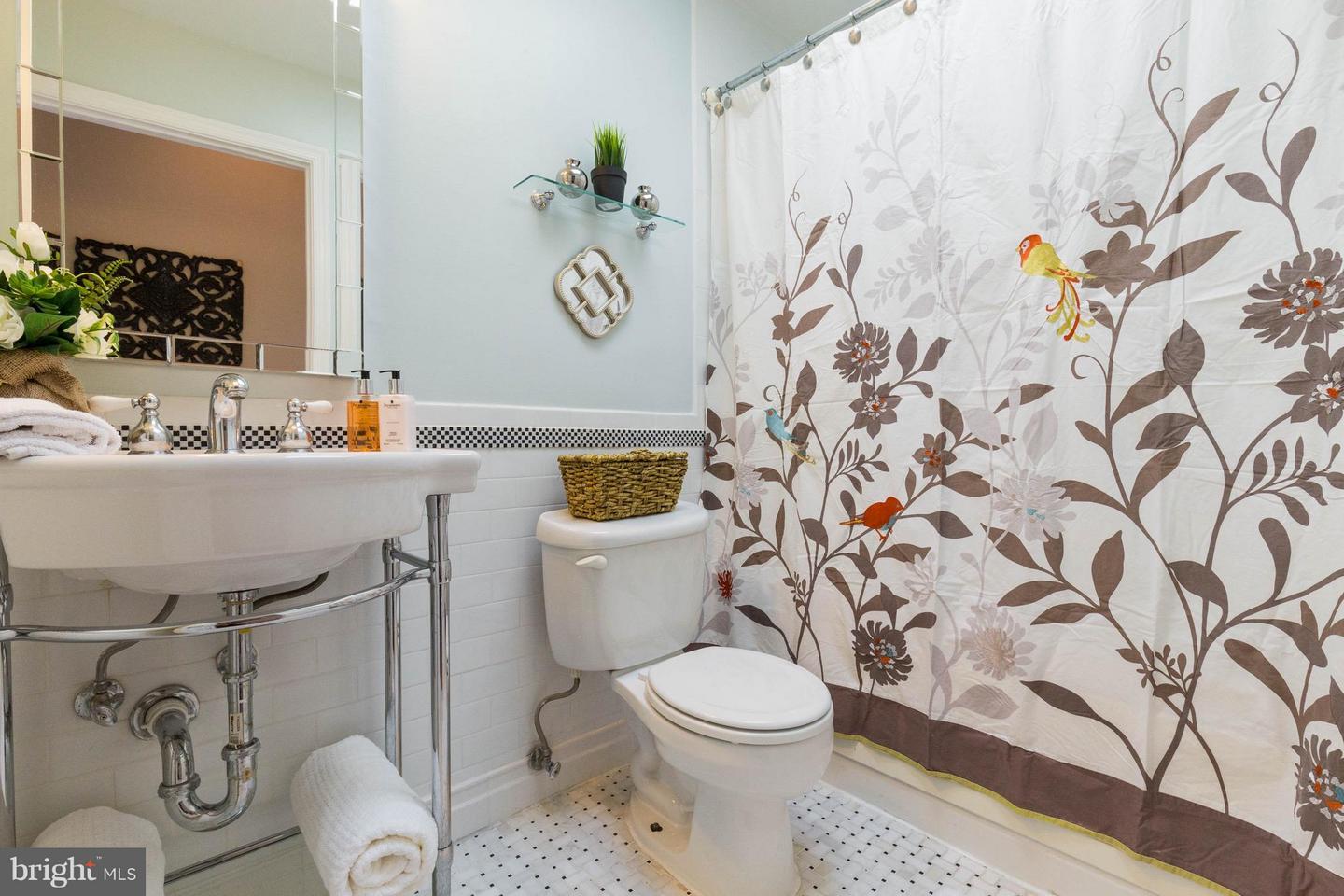223 Florida AVENUE NW Unit: 4