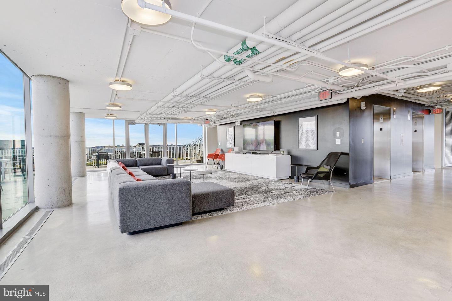 1111 24th STREET NW Unit: 85
